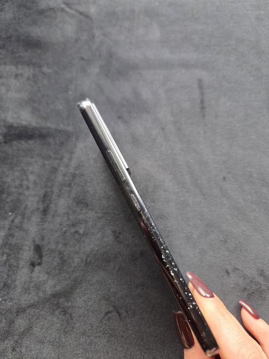 Samsung Galaxy S22 128 GB – sprawny | pęknięte plecki