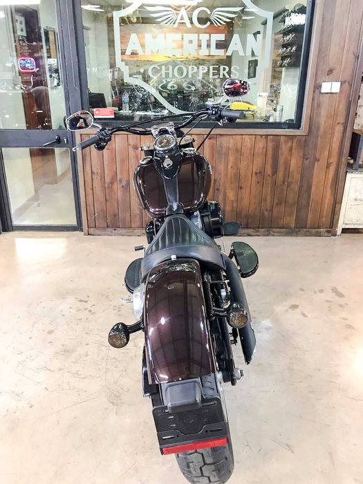 Harley-Davidson - Softail Slim (FLS 103)