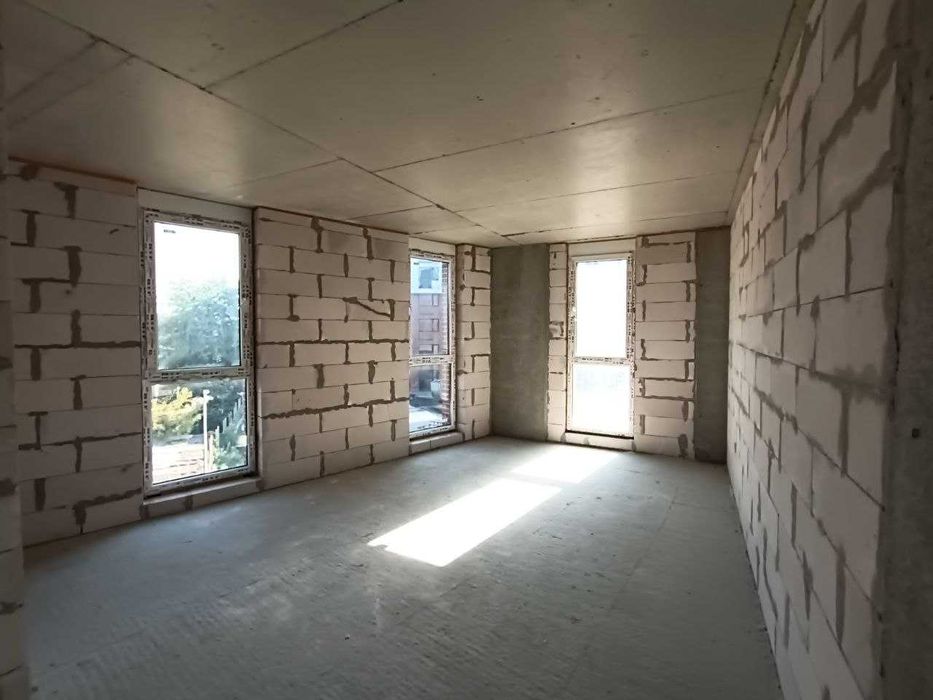 Продаж 2кім квартири в новобудові