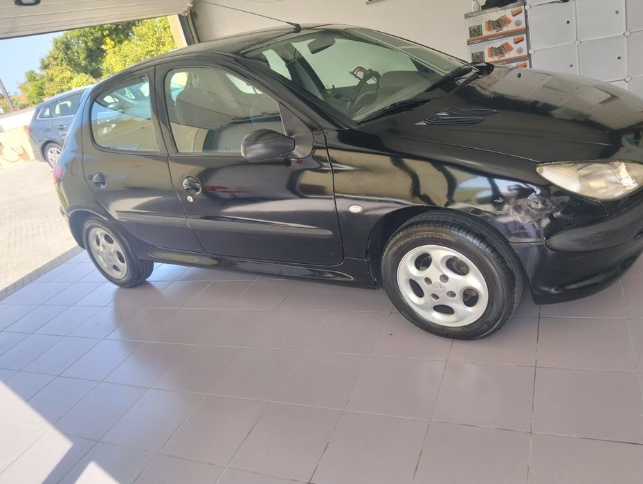 Carro em perfeitas condições