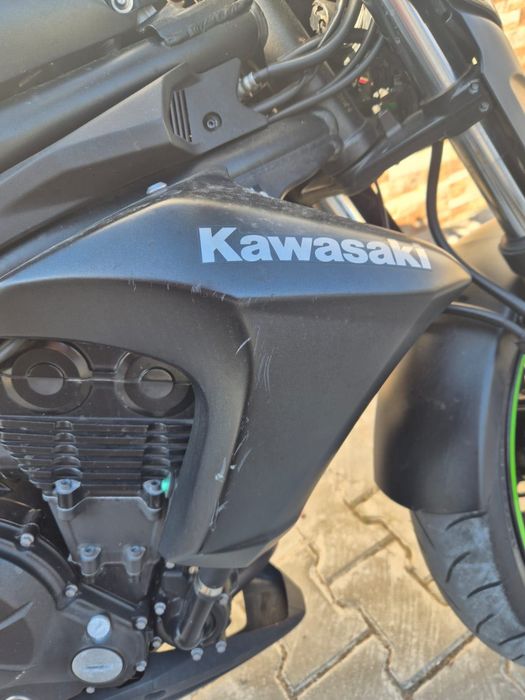 Kawasaki ER6 2015