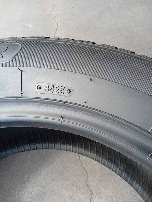 R18 235/55 104H XL шини зимові арктичні агресивні Tigar Orium Stiral Taurus Winter рік виробництва 25! Сербія 7-8мм.