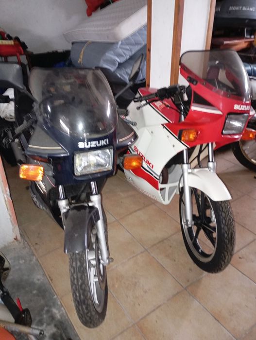 Yamaha 125 RD. (doc suíços)