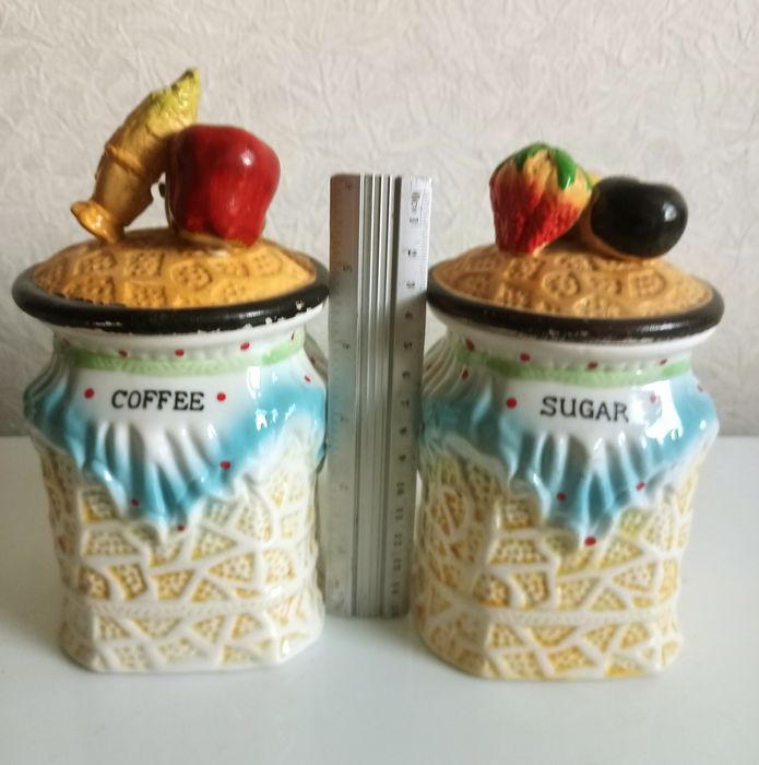 Фарфоровые банки для сыпучки