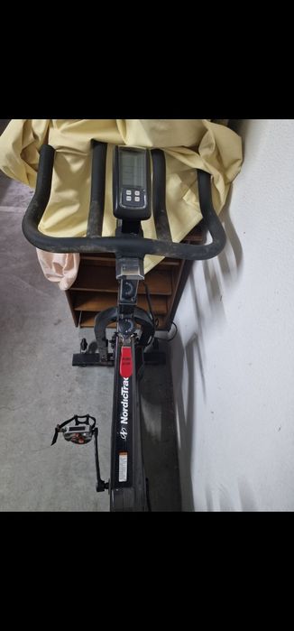 Bicicleta de ginásio