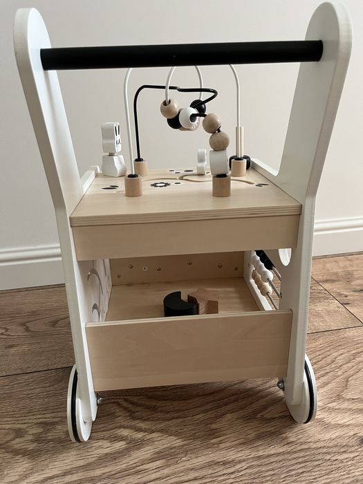 Mamabrum Drewniany pchacz chodzik stolik edukacyjny