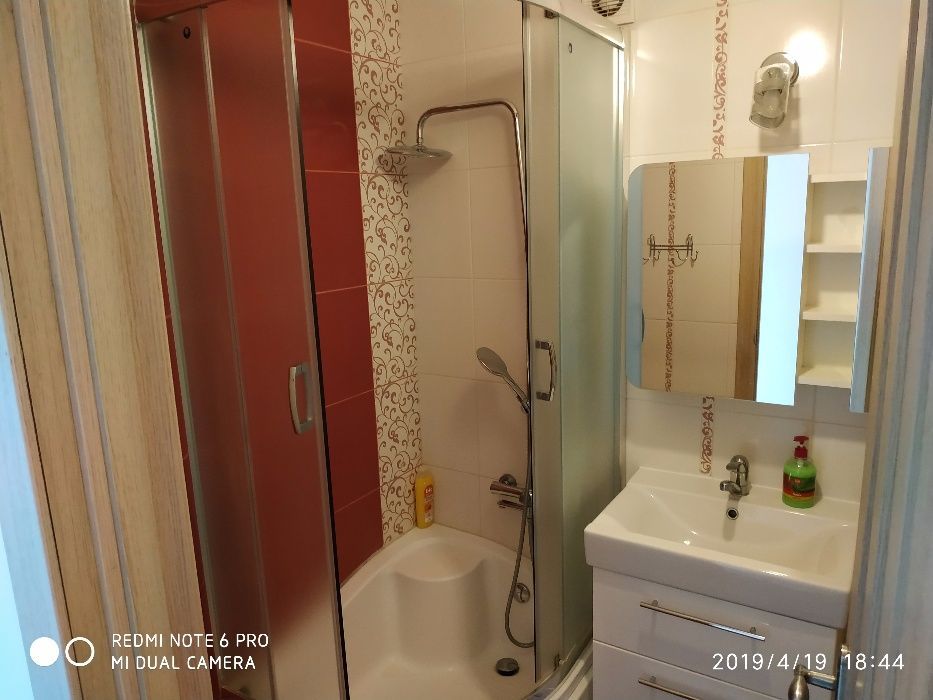 Оренда Квартири,Подобово,Погодинно.Двох кімнатна Зарічанська,Думка