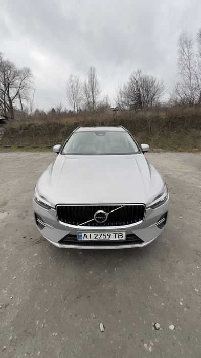 Продам Volvo XC60 В5 2021