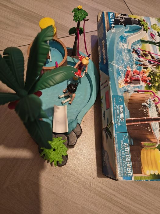 Playmobil basen 70611