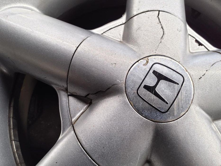 Jantes Honda R14 Com Pneus 185/60 Furação 4X100