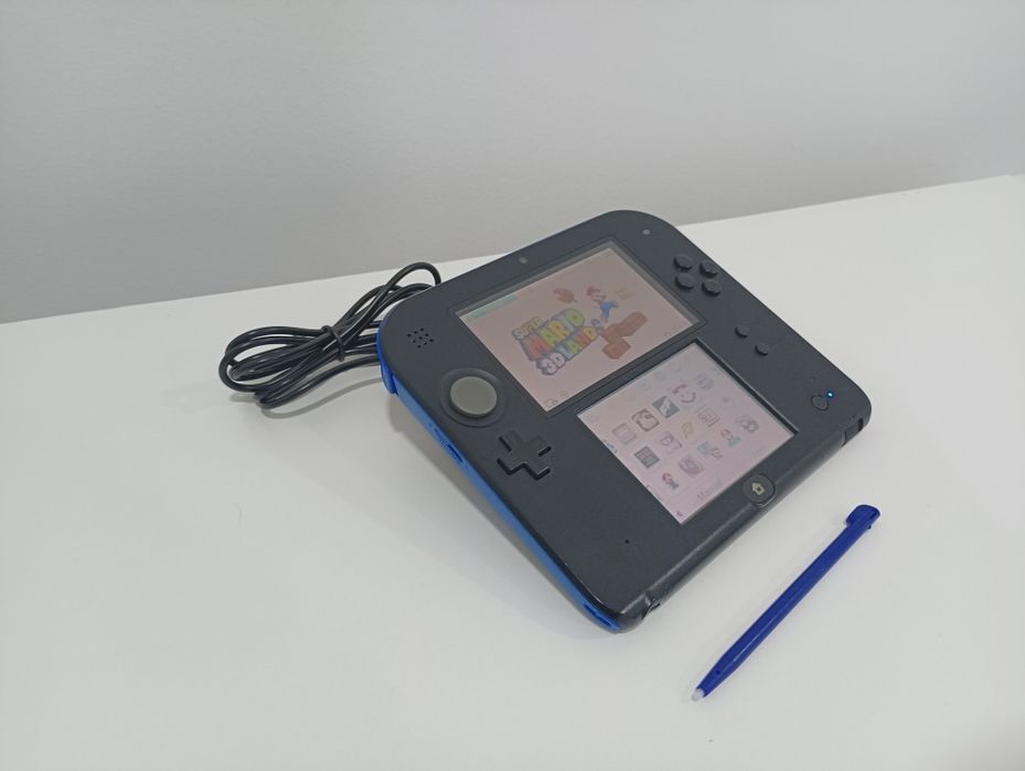 Nintendo 2DS desbloqueada