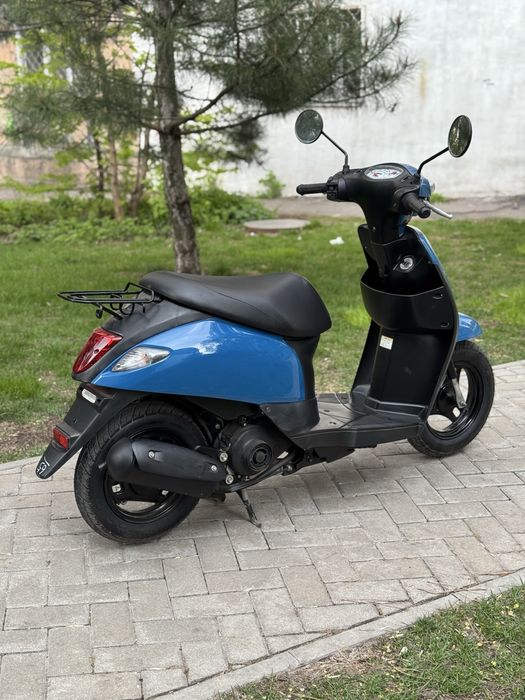Скутер,мопед Suzuki Lets 6 Інжектор Контейнер