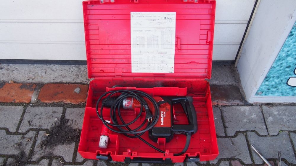 HILTI TE 35 C mlot wyburzeniowy TE35C Uszkodzony na czesci