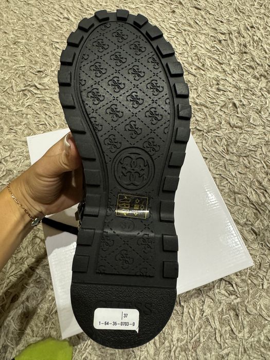 Ботинки guess оригинал