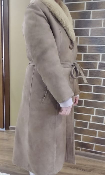 Продам жіночу дублянку