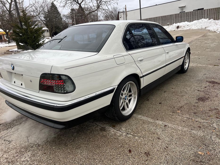 Kultowe Bmw 740iL e 38