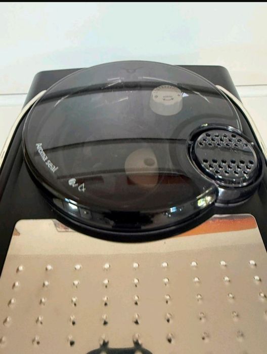Кавомашина SAECO Xelsis SM7683