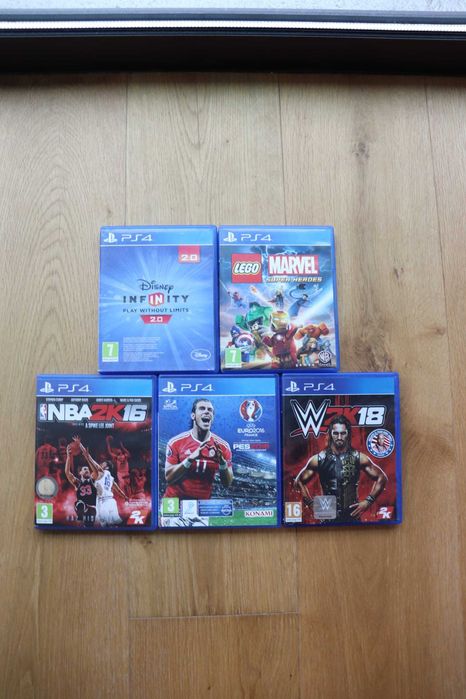 PS4 Pro 1TB + 2 Comandos + 5 Jogos