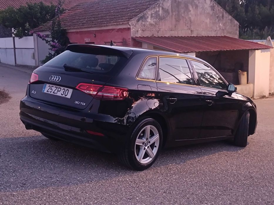 AUDI A3 30 TDI-1.6 - 116Cv. 80064 KMS Reais! Revisões na AUDI! EXCELENTE! Negociável!