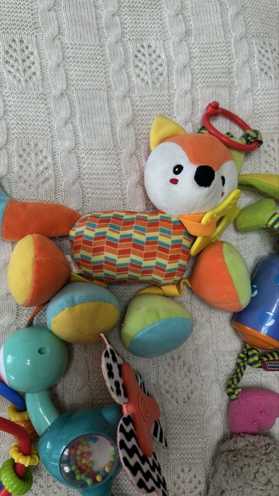 Лот іграшок брязкальця, підвіски, на липучці