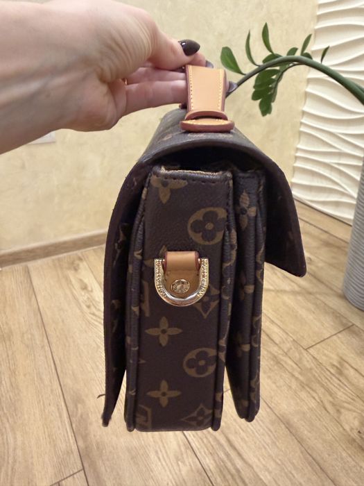 Сумочка Louis Vuitton
