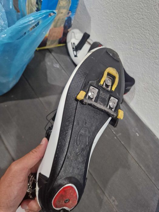 Vendo sapatos de ciclismo como novos