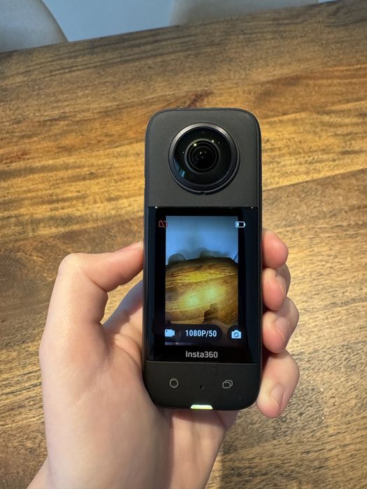 Câmera Insta360 X3