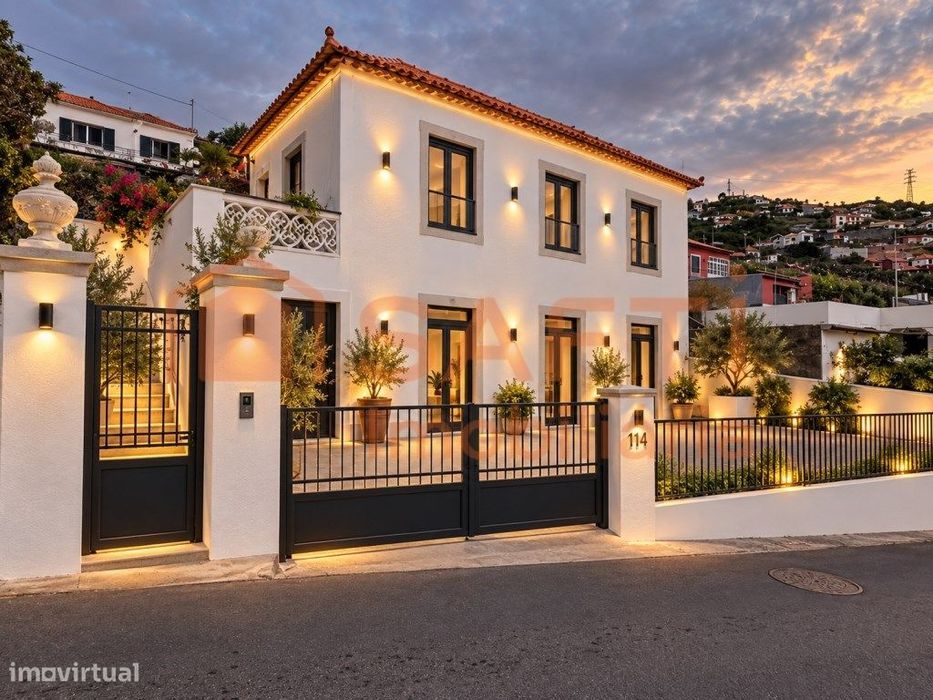 Vende-se moradia na Ribeira Brava com vista para o mar