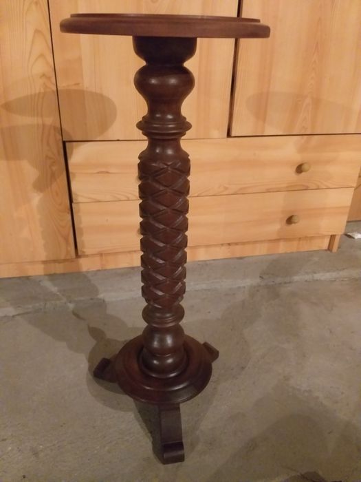 Solid Wood Stand (New)64752097653889122