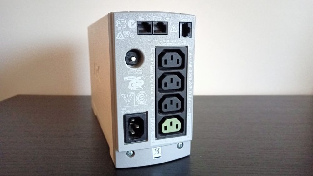 UPS APC BK500EI (300w / 500va)