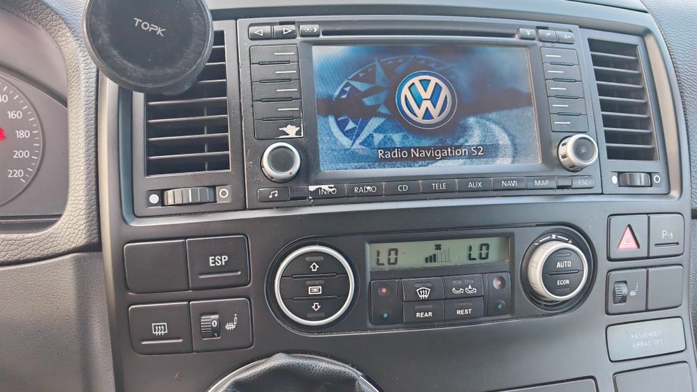 VW t5 multivan salon polska 2.5tdi klima elektryka 6-biegów