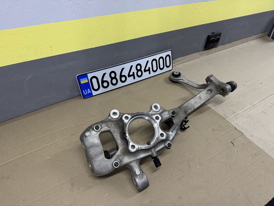 Цапфа поворотний кулак ліва права передня Audi Q7 4M 2015-20p