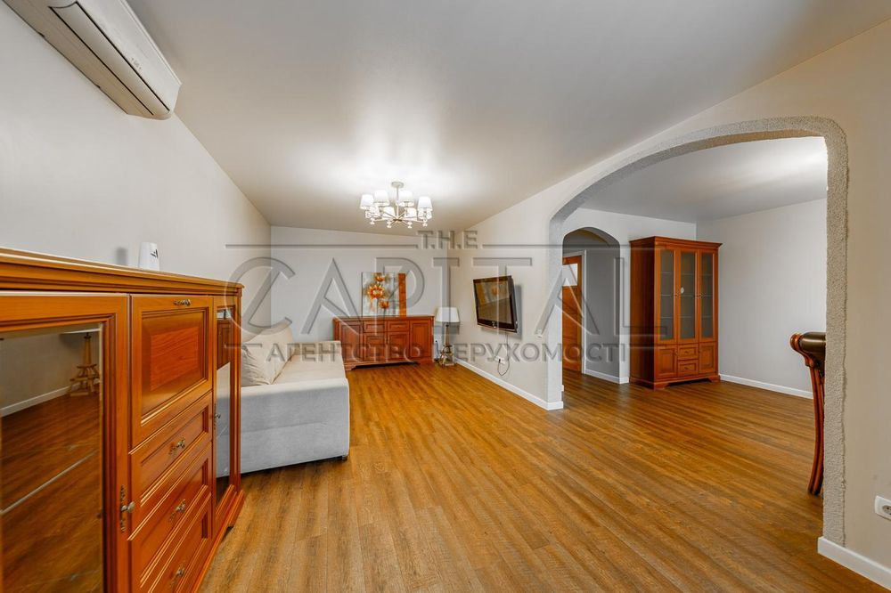 Продаж квартири, вул. Драгоманова, Дарницький р-н