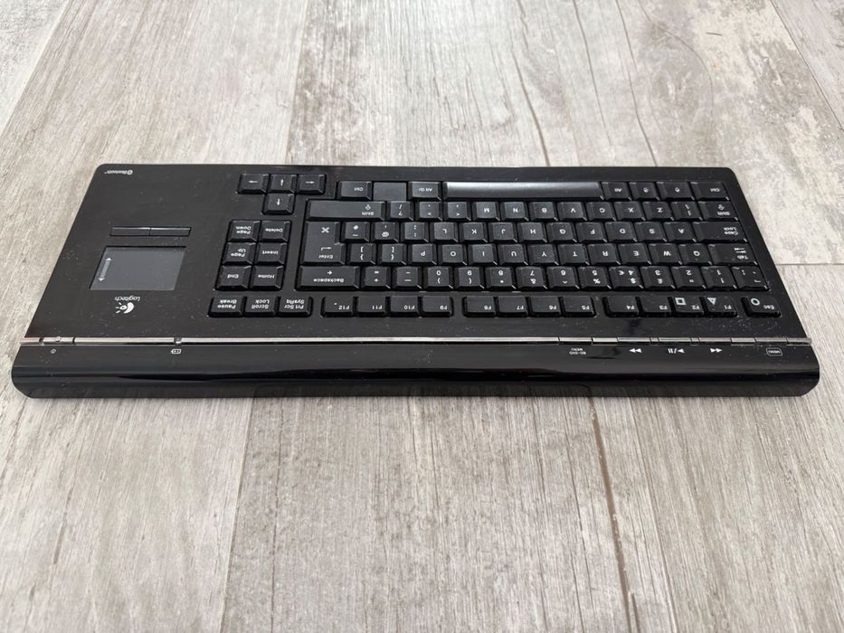 Klawiatura touchpad Logitech PlayStation 3 PS3 Cordless MediaBoard Pro