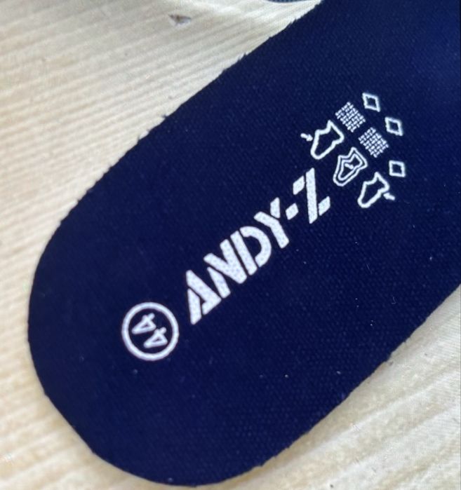 Tenisowki  sneakersy sportowe 43/44