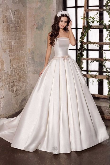 Уникальное!!!Свадебное платье 42-46 размер шикарное!