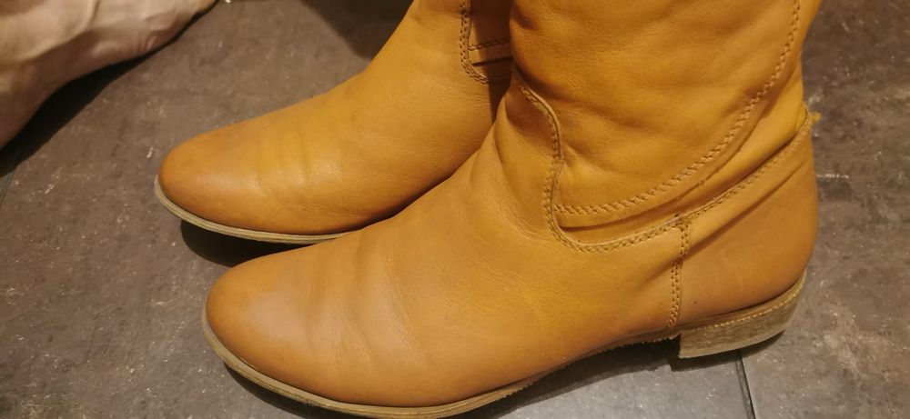 Muszkieterki camel r. 40 firmy Nessi + fleki