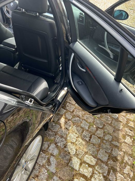 BMW 120D 177CV PACK M origem 1 ano de garantia