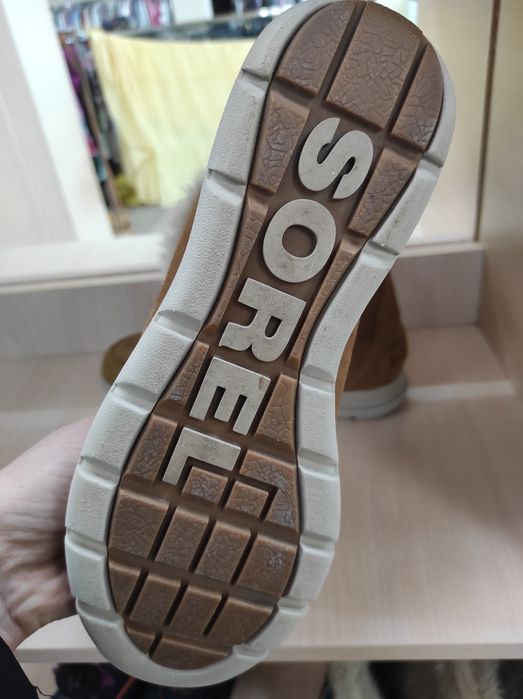 Ботинки фирмы Sorel 40р новые