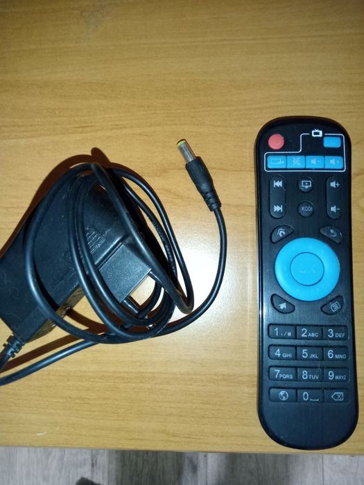 Андроид тв Dolamee D9 amlogic s912