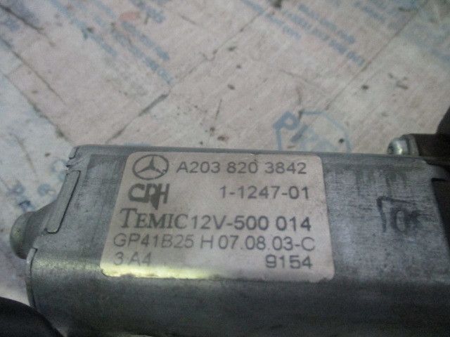 Motor regulação de bancos MERCEDES-BENZ CLK (C209)