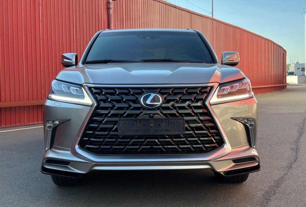 Комплект обвеса на Lexus LX570 570 2008-2012 РЕСТАЙЛИНГ 2016+