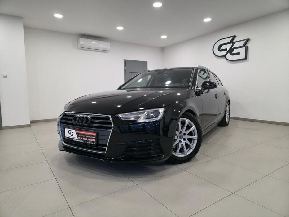 Audi A4 Avant Bezwypadkowy/ Roczna Gwarancja w cenie / DSG / Zadbany