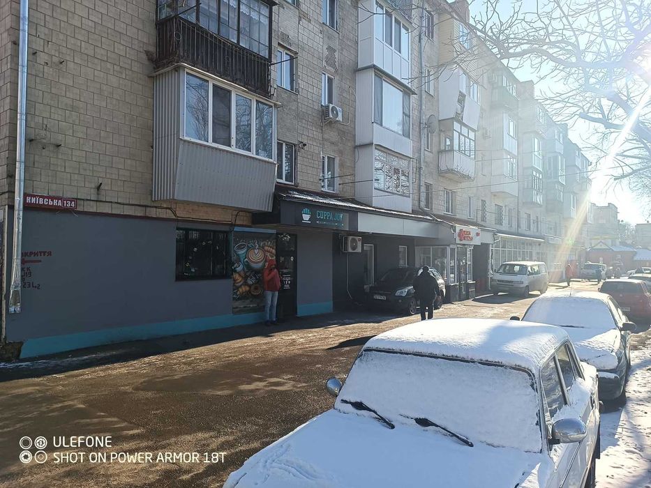 Продаж приміщення вільного призначення на Київській