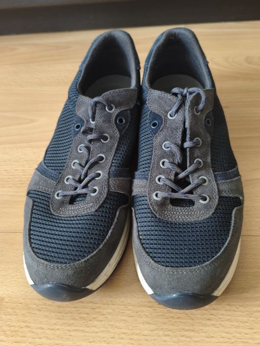 Buty sportowe MON 904A Wojas 43 nowe