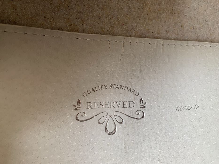 Kremowy szeroki pas Reserved