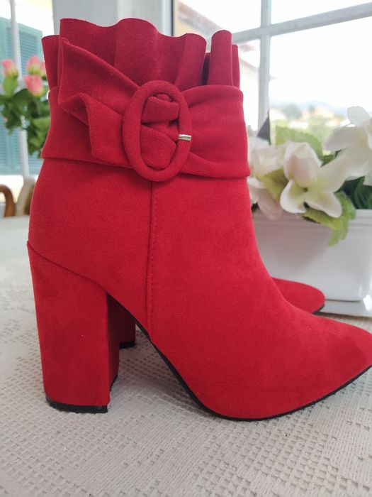 Botas / botins vermelhos originais e elegantes - Kamosa - Tamanho 37