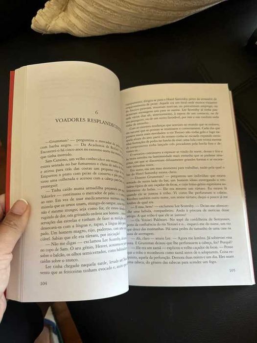 Livro “A Torre dos Anjos” - Philip Pullman