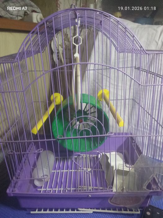 Продам клетку для попугая