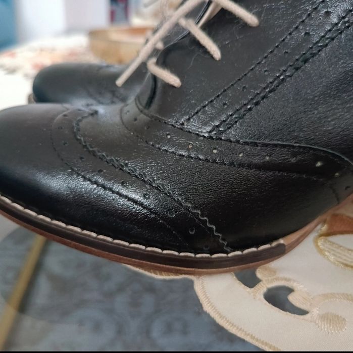 Oksfordki rozmiar 36 Zapato